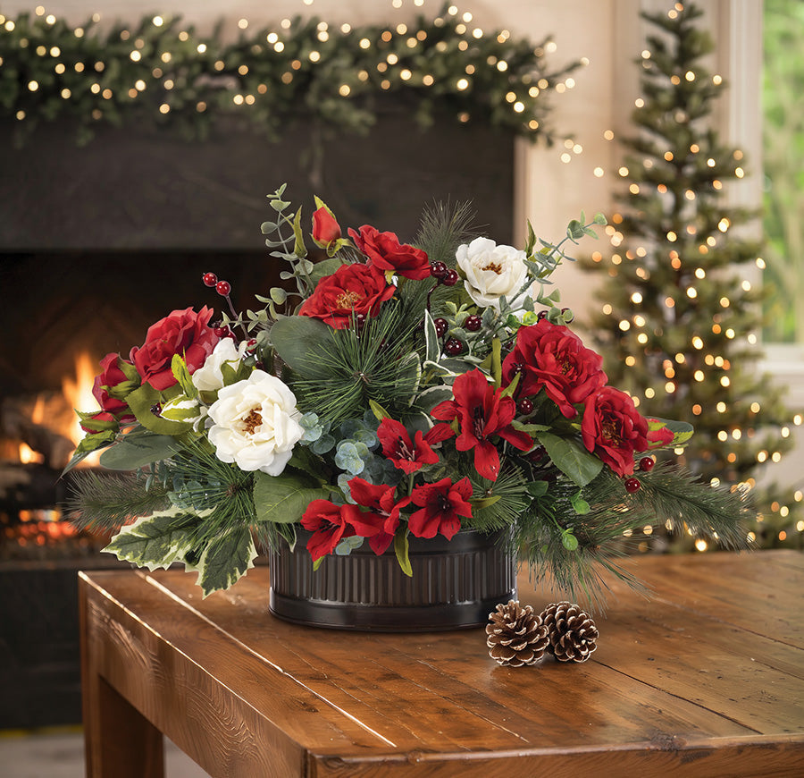 Holly, Pine & Berries Collection