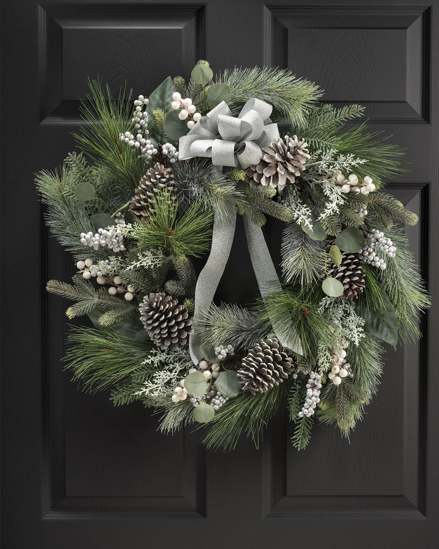 Winter White & Silver 24" Artificial Holiday Wreath HDC420-WHS