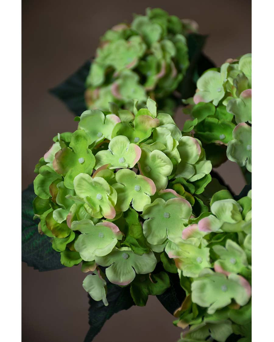 21" Silk Hydrangea Flower Stem S1577