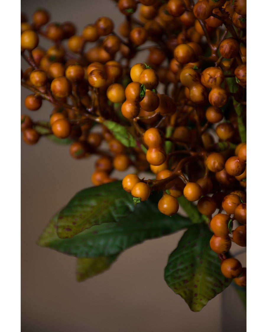 14" Faux Berry Foliage Stem Spray S4168