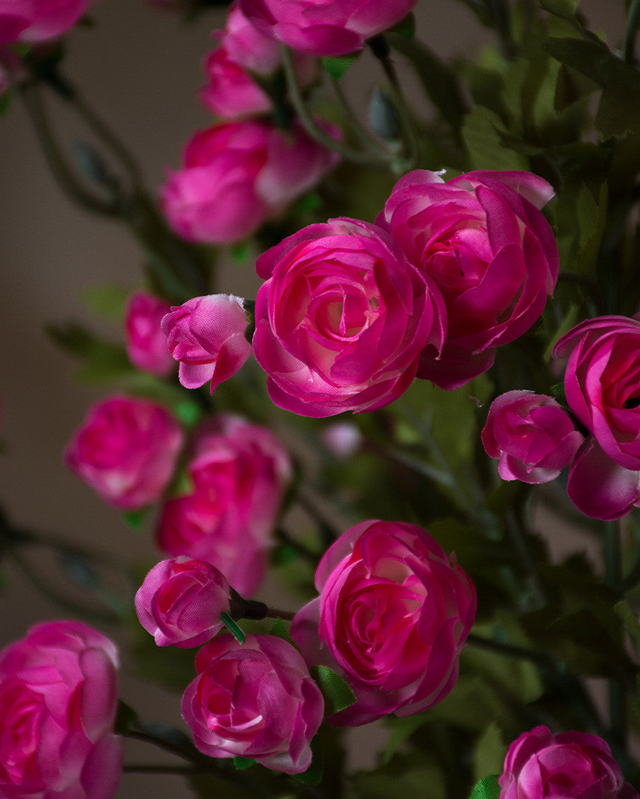25" Ranunculus Silk Flower Stem Spray S4582