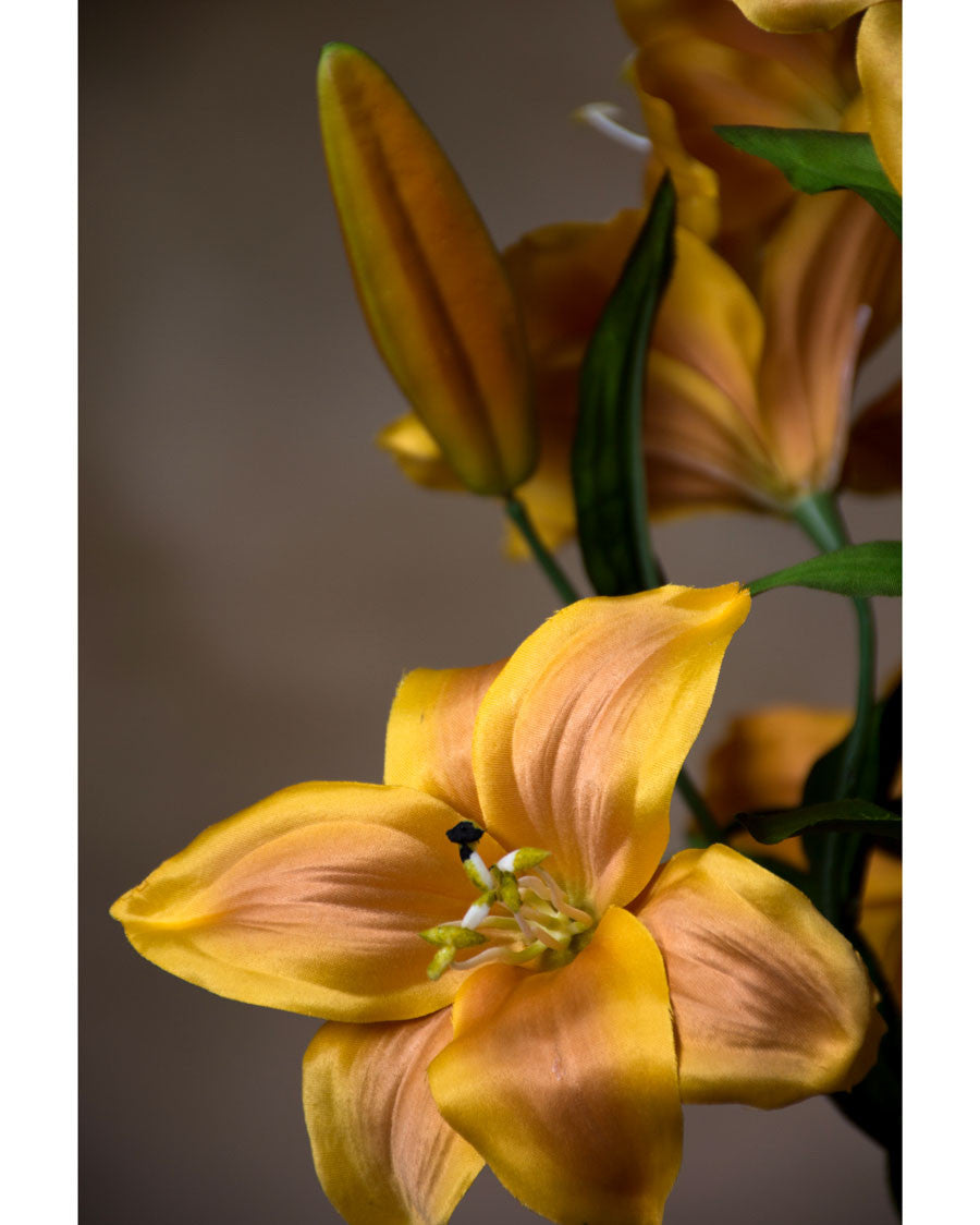25" Tiger Lily Silk Flower Stem Spray S4762