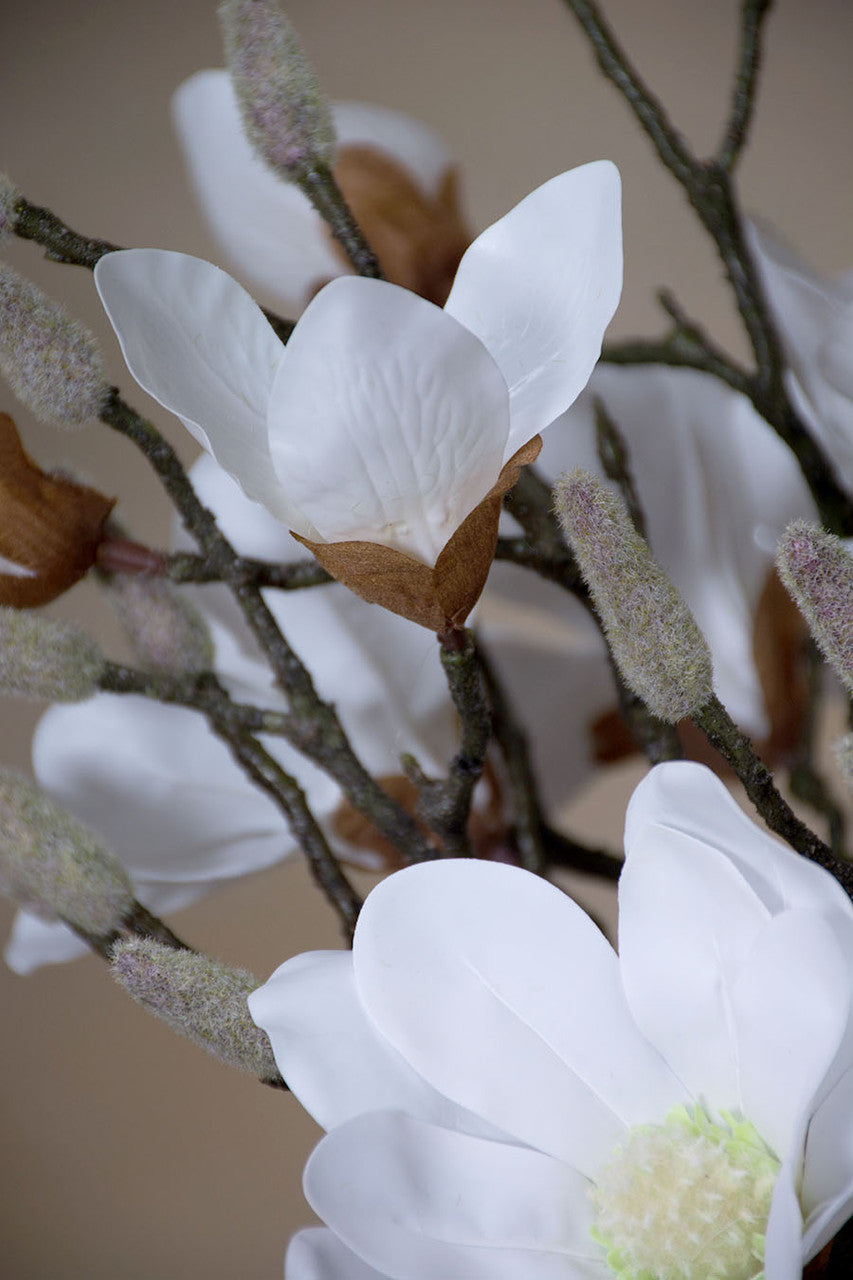 17" Magnolia Silk Flower Stem Spray S4909