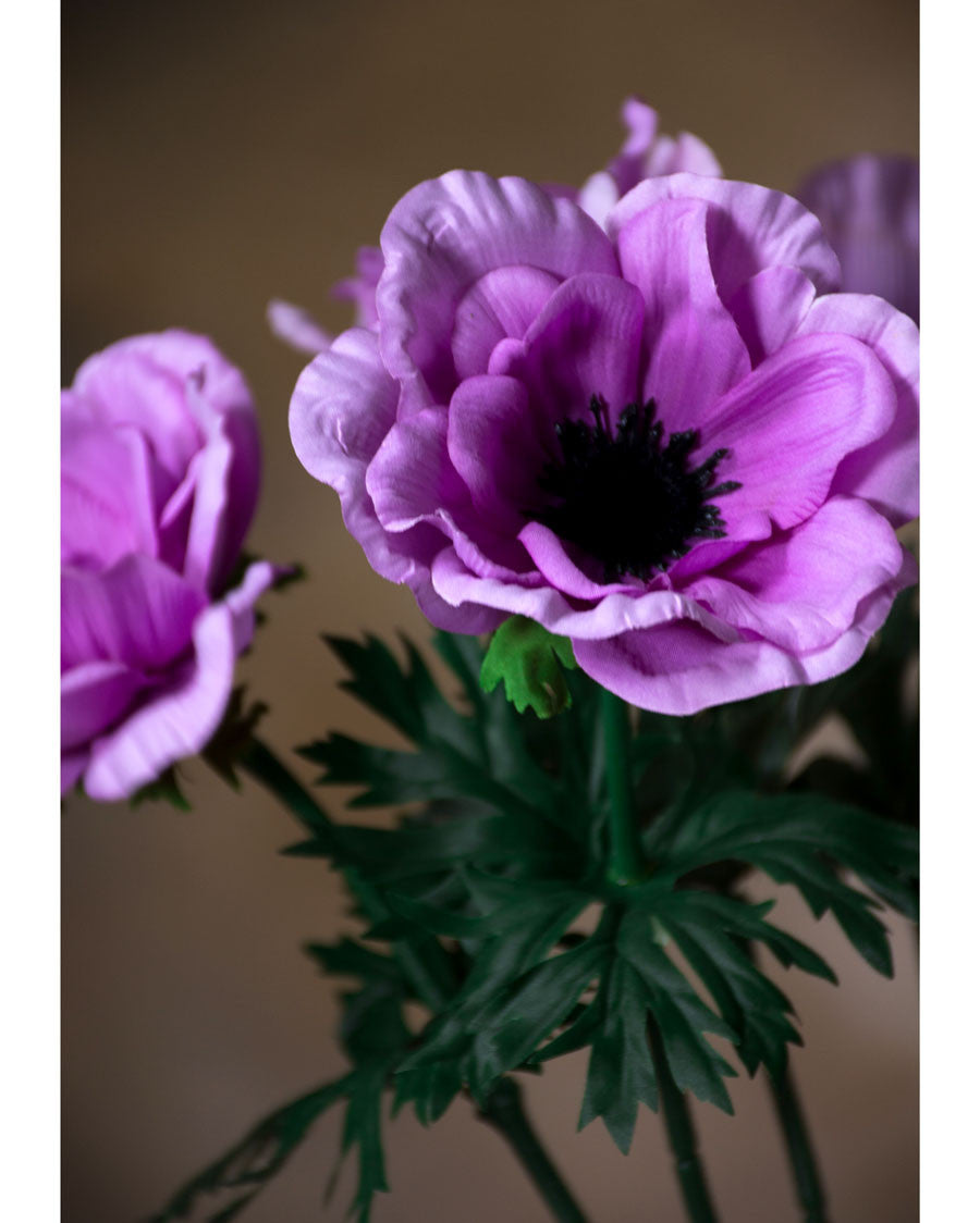 23" Anemone Silk Flower Stem S5078