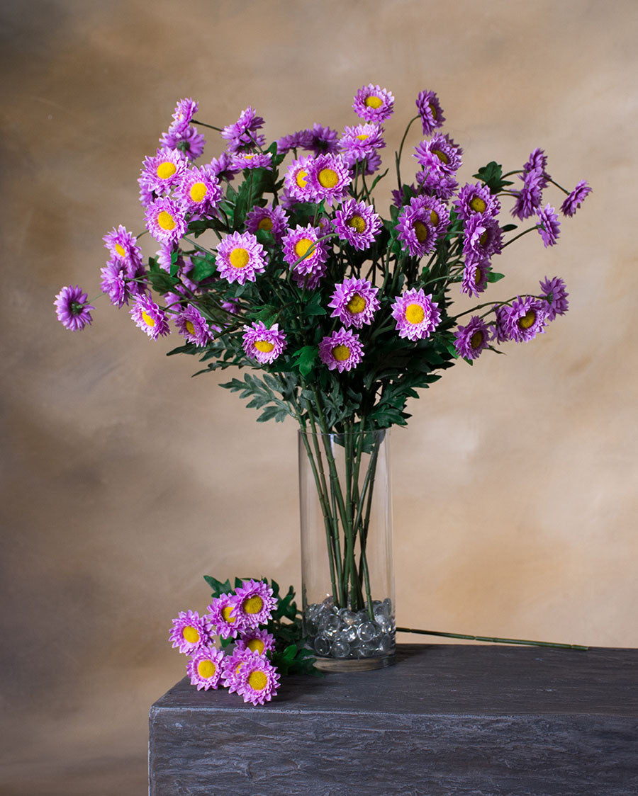 25" Daisy Silk Flower Stem Spray
